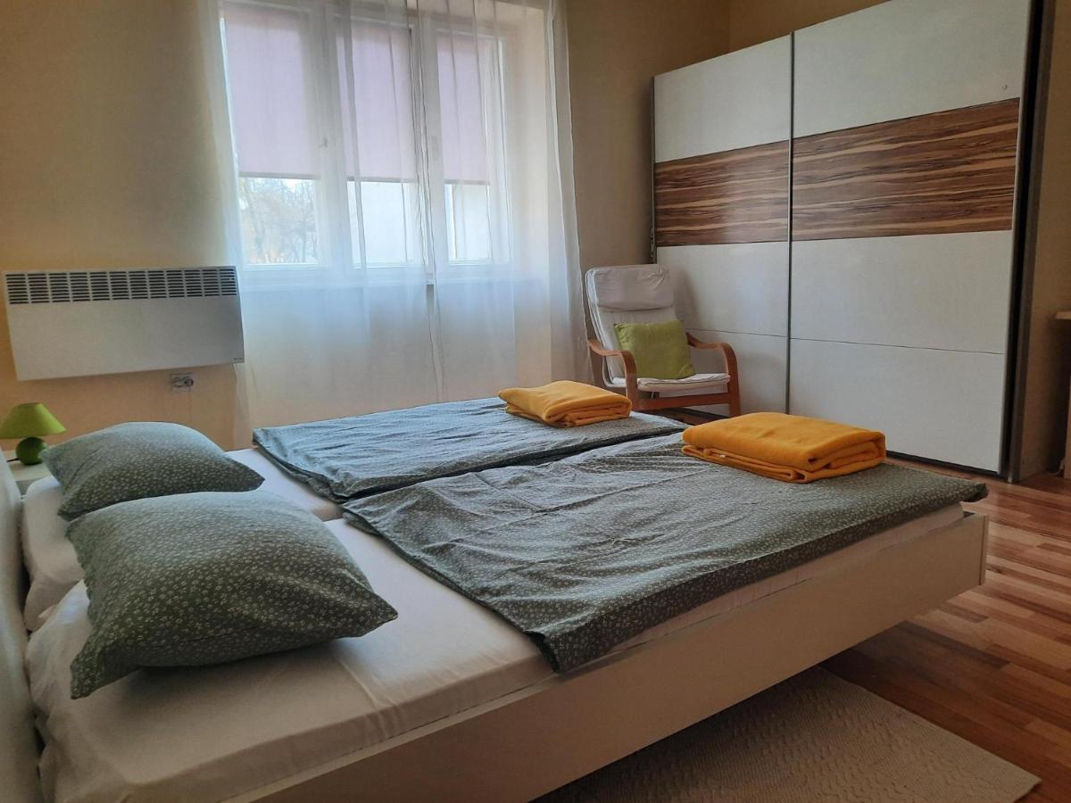 Apartman Soda Ogulin Kültér fotó